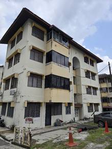 Flat Taman Perling