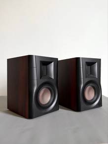 HiVi Swans D100 Powered Bookshelf Desktop Speaker