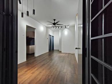 Enggang Apartment