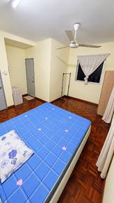 Queen Room link Bathrooms | Damai Luyang | near KPJ Stts Kian Kok QE2