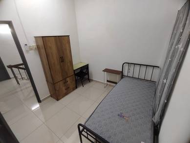 2 Storey House Usj 2 [Fully Funished] Subang Small Room for Rent