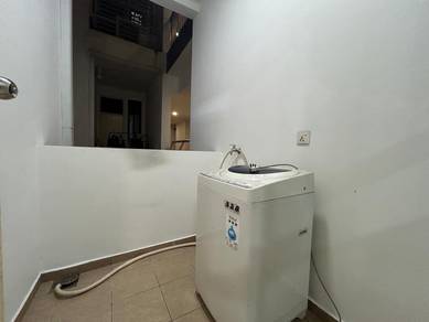 D Summit Kempas Utama Full Furnished 1bed 1bath Easy access to CIQ