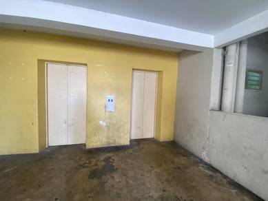 Cornet Lot Extra Window @ Laman Damai Kepong Flat Near Aeon Mrt