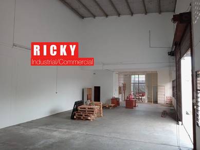 Light Industrial Build 3300sqft|Land 9740sqft at Juru Iks For Rent