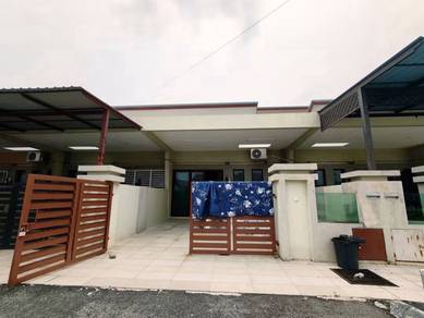 Gelung Pepuyu • Rumah Cantik Teres setingkat