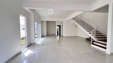 Semi-Detached-House-for-rent-Batu-Kawan-Penang