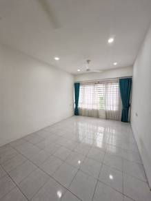 D'Aman Apartment, Meru