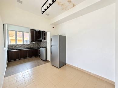 Kitchen Extended And Corner Unit Koi Tropika, Puchong