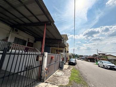 Sale-Tmn Kampung Majid,Kluang Double Storey Low Cost House