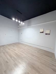 Alamesra Plaza Utama, Office Space, First Floor, Renovated