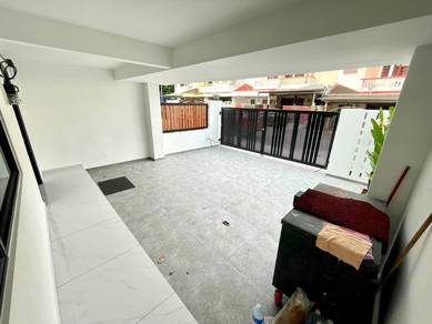 FOR SALE | FULLY RENOVATED UNIT Double Storey SL7 Bandar Sg Long Kajng