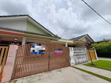 Beautiful Single Stry Terrace Fully Renovated 5Beds(Attic)-Tmn Sri Klg