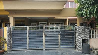 House For Rent at Klang Indah