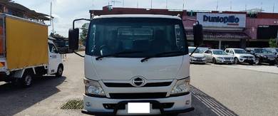 Yr.2018 HINO /XZU 720R DISEL HIJAU Kargo Am 17ft