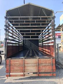 HINO XZU720R WOODEN CARGO w CANVAS