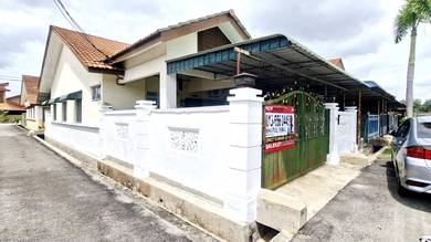 [Rumah Murah] End Lot Single Storey di Semabok, Melaka