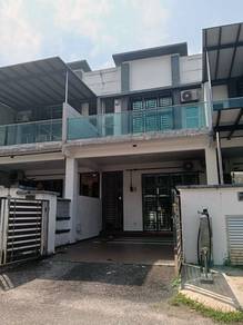Skudai 2 Storey House LA Garden Bandar Pulai Jaya Renovated Full Loan