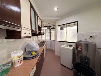Aramas apartment sungai ara duplex unit big balcony relau 4 bedroom