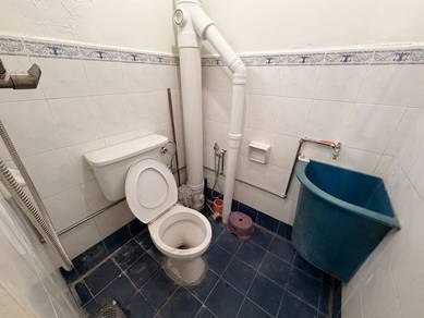 Aramas apartment sungai ara duplex unit big balcony relau 4 bedroom