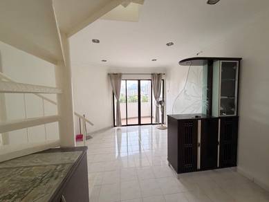 Aramas apartment sungai ara duplex unit big balcony relau 4 bedroom