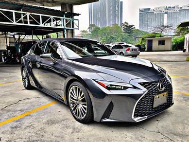 2021 Lexus IS300 2.0 (A) Version L Luxury 7k km