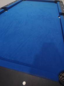 snooker table