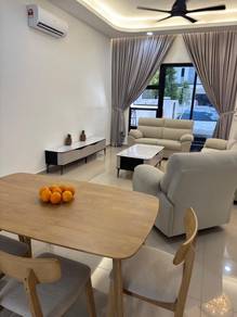 ECO BOTANIC 2, THE BOROUGH, 2 Storey, 4Bed 3Bath, 90% Fully Furnished