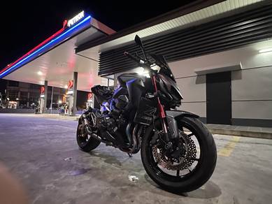Kawasaki Z800 Sugomi
