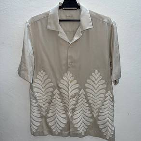 Padini Embroidery Shirt in Light Beige