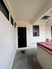 Fully Renovated 😍😍 Flat Jalan Camar Taman Perling Johor Bahru