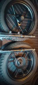 Brand: QJ MOTOR Ax200s