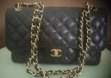 Medium Classic double flap caviar