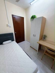 Single Room, De Tropicana, Kuchai Lama [MALE Unit, Walking to NSK,MRT]