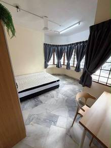Single Room, De Tropicana, Kuchai Lama [MALE Unit, Walking to NSK,MRT]