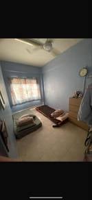 Room for rent Ara Damansara