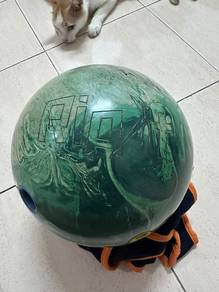 12Lb bowling ball