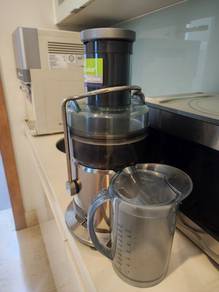 Breville juicerHi All.  Selling my Breville juicer