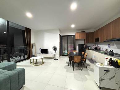 Below Bank Value The Podium 3 Bedrooms Corner Unit