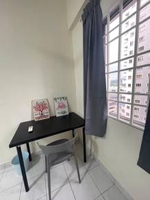 Pelangi Damansara Condo Mutiara Damansara Female Medium AC Room/ MRT