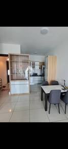 Q2 Queens Residence Fully Furnished Near Queens Bay Mall