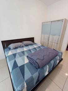 Q2 Queens Residence Fully Furnished Near Queens Bay Mall