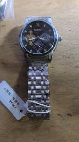Binou automatic watch selling below market