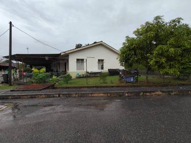 Teres Corner Lot Tanah Luas 2206sf Taman Puteri Pokok Sena