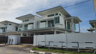 Semi D Sepang 45x80 [Monthly 2K] Full Loan Low Interest|Fully Furnish