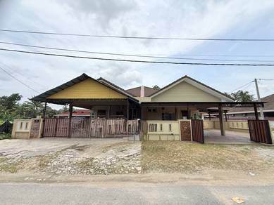 Semi-D Mewah Wakaf Bharu Serba Baru di Semat Jal