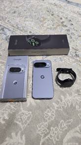 Google Pixel 10 Pro + Google Watch 3