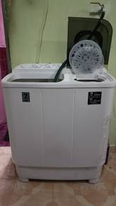 Mesin Basuh Toshiba (Semi-Auto) 