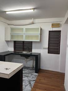 (Rumah murah/Deposit Low) Flat Taman Putra budiman @ Seri Kembangan