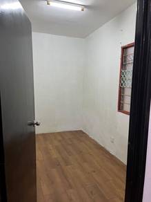 (Rumah murah/Deposit Low) Flat Taman Putra budiman @ Seri Kembangan