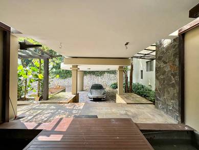 Tropical Resort Hilltop Seksyen 7, Shah Alam  Details: • 3 Storey Bung